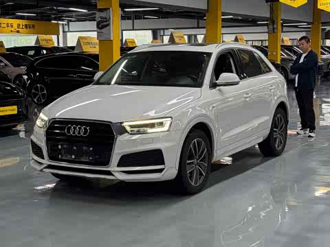Audi Q3 2018 30 TFSI — фото 11