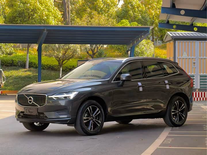 Volvo XC60 2019 T 5 4 WD VI