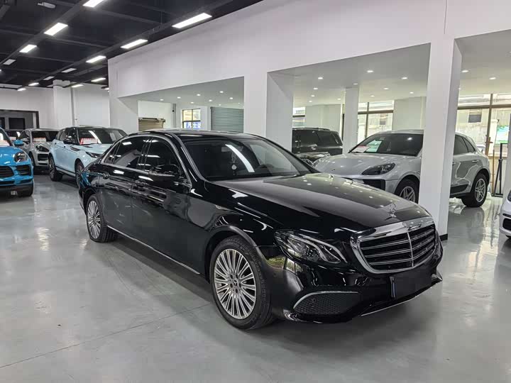 Mercedes-Benz E-Class 2020 E 300 L — фото 3