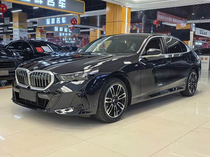 BMW 5-Series 2024 525 Li M