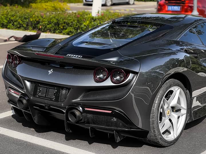 Ferrari F8 2019 Tributo 3.9 T V 8 — фото 19