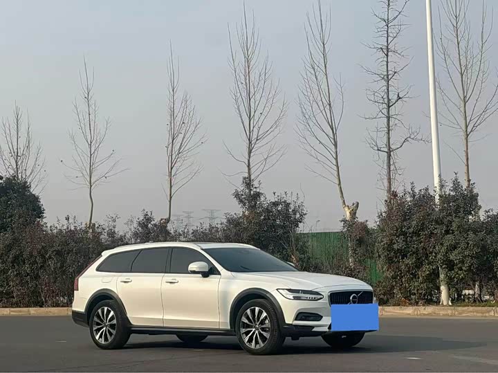 Volvo V90 2021 Cross Country B 5 AWD — фото 2