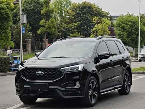 Ford Edge — фото 20