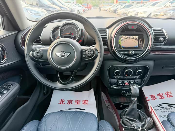 MINI Clubman — фото 10
