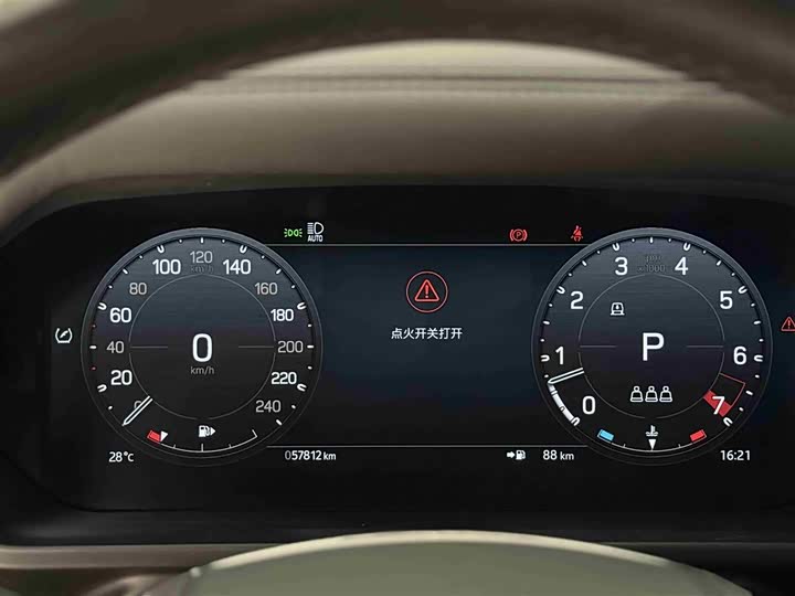 Land Rover Defender — фото 12