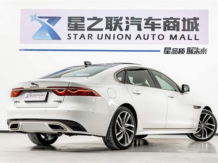 Jaguar XFL 2024 2.0 T P 300 4 WD — фото 7