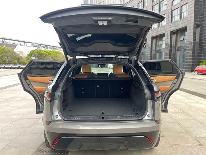 Land Rover Range Rover Velar — фото 14