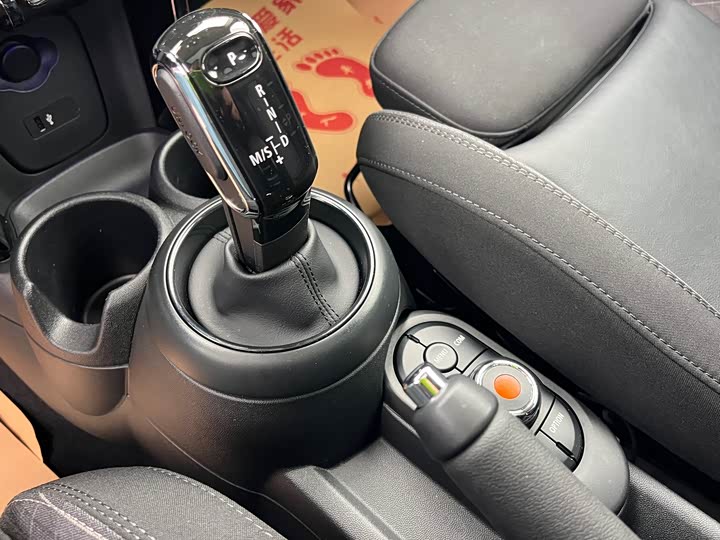 MINI Hatch — фото 11