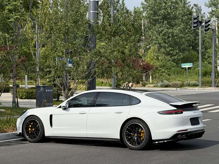 Porsche Panamera 2019 Panamera 4 2.9 T — фото 9