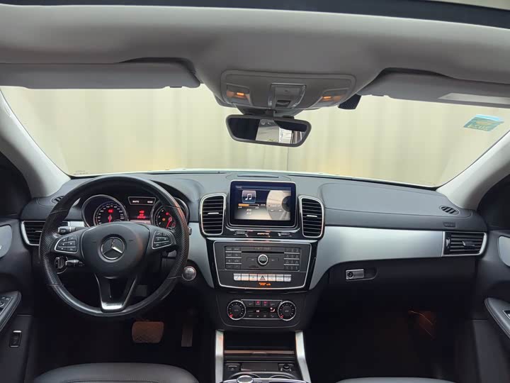 Mercedes-Benz GLE 2015 GLE 320 4 MATIC SUV — фото 12