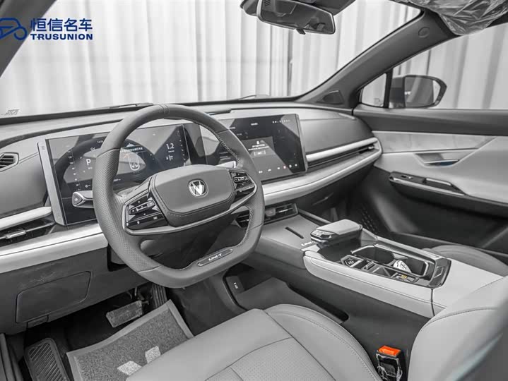 Changan UNI-T 2023 1.5 T — фото 12