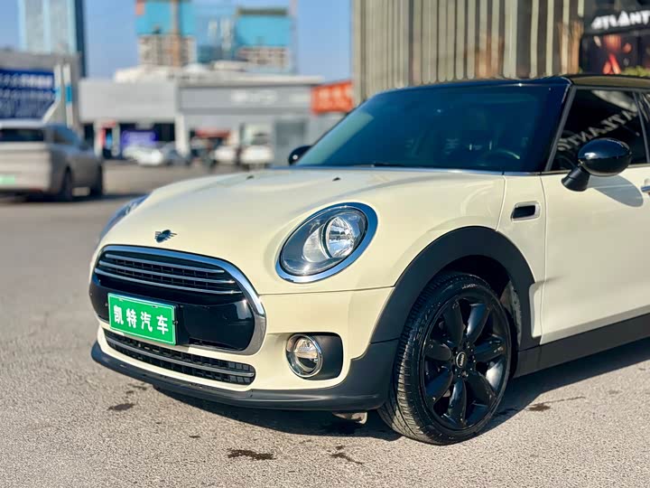 MINI Clubman — фото 5