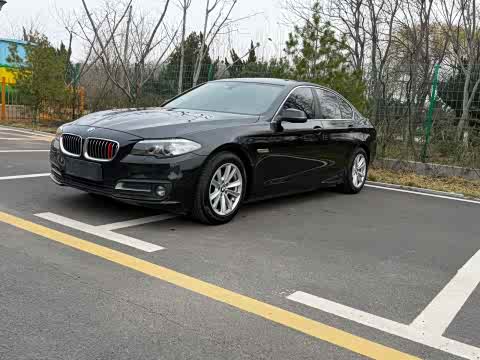 BMW 5-Series 2014 520i — фото 13