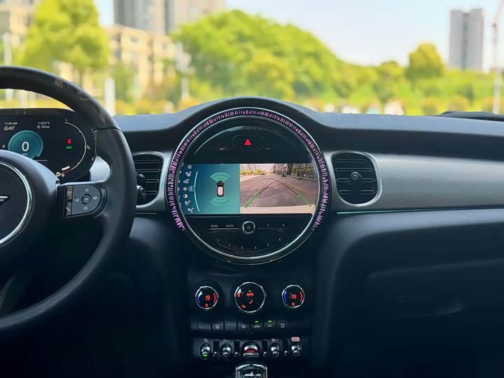 MINI Hatch — фото 13