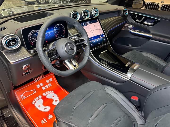 Mercedes-Benz GLC 2025 AMG GLC 43 4 MATIC — фото 7