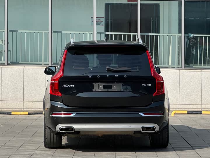 Volvo XC90 2018 T 6 7 — фото 28