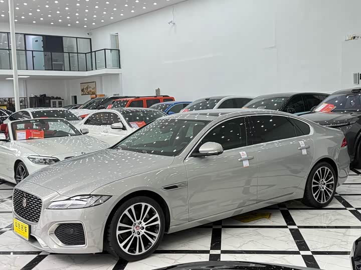 Jaguar XFL 2024 2.0 T P 250 2 WD — фото 1