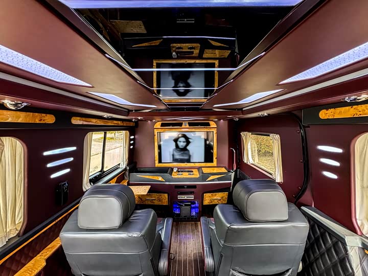 Mercedes-Benz Sprinter 2017 3.5 L — фото 14