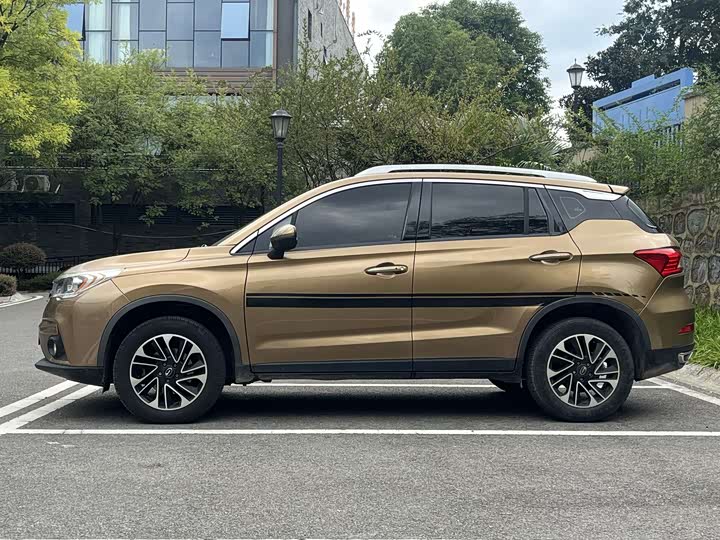 Trumpchi GS4 2016 235 T G-DCT — фото 3