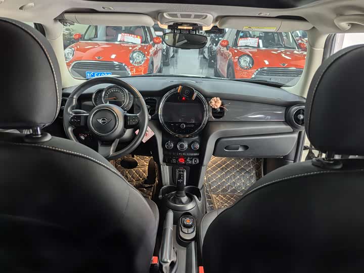 MINI Hatch — фото 11