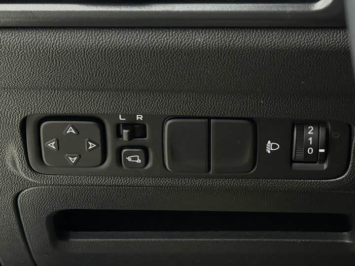 Changan CS35 PLUS 2023 1.4 T DCTLuxury — фото 16