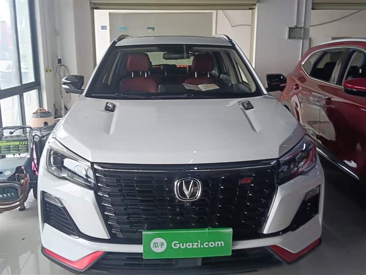 Changan CS75 2022 1.5 T DCTPremium — фото 3