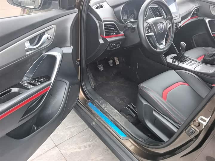 Changan CS55 2017 1.5 T MT — фото 16