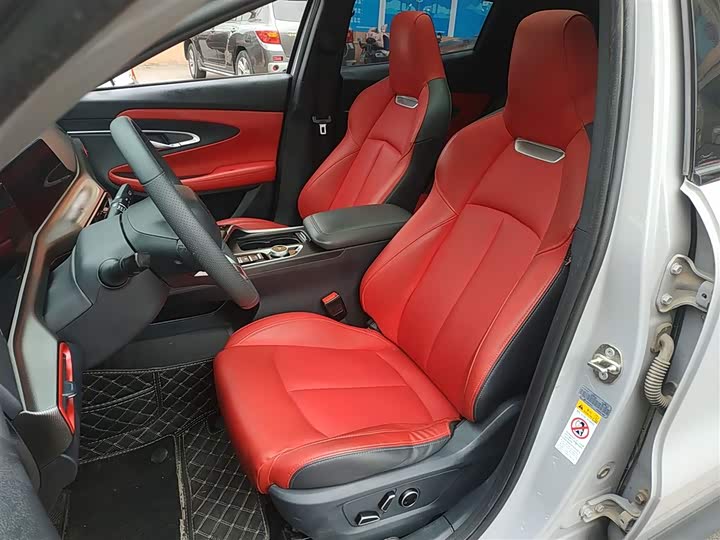 Changan UNI-T 2020 1.5 T Flagship — фото 15