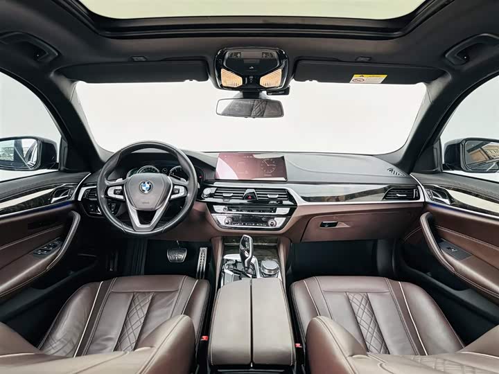 BMW 5-Series 2018 530 Li Leading M — фото 15