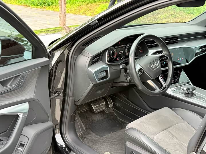 Audi A6L 40 TFSI люкс-динамик — фото 4