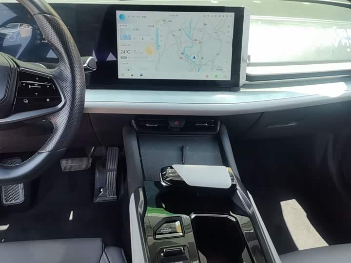 Changan UNI-T 2023 1.5 T Premium — фото 13