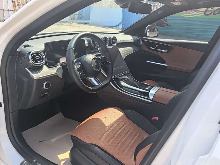Mercedes-Benz C-Class 2022 C 260 L — фото 4