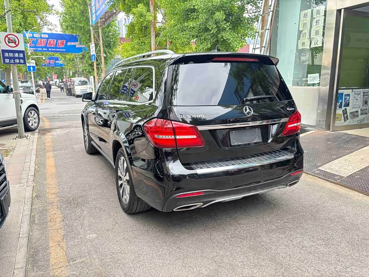 Mercedes-Benz GLS 2018 GLS 400 4 MATIC — фото 6