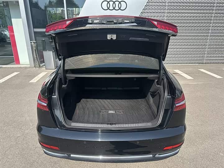 Audi A6L 2021 45 TFSI quattro — фото 13