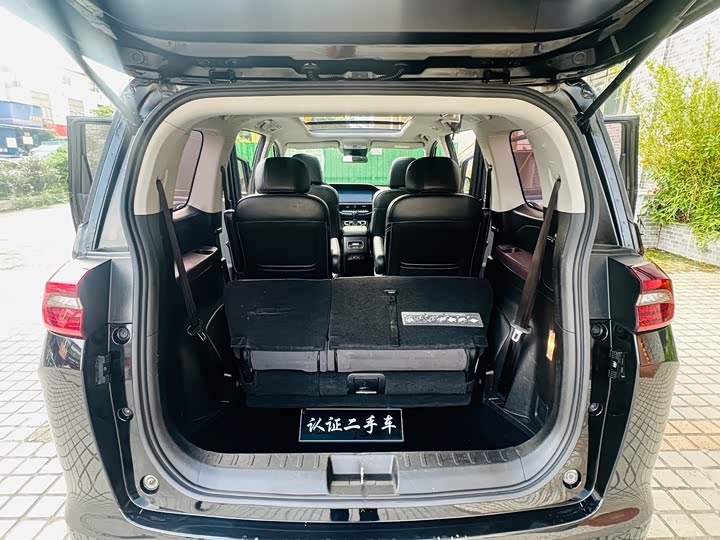 Trumpchi M6 2021 270 T DCT ( ) — фото 14