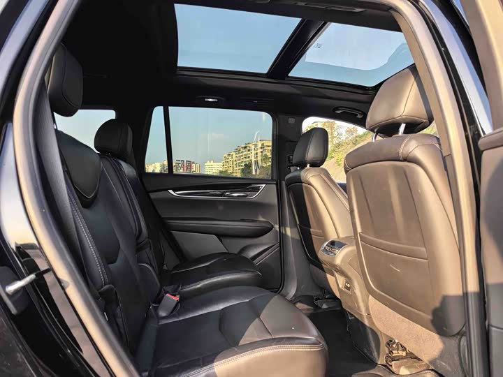 Cadillac XT6 2021 28 T 4 WDLuxury — фото 15