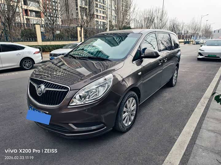 Buick GL8 25S комфорт V — фото 2