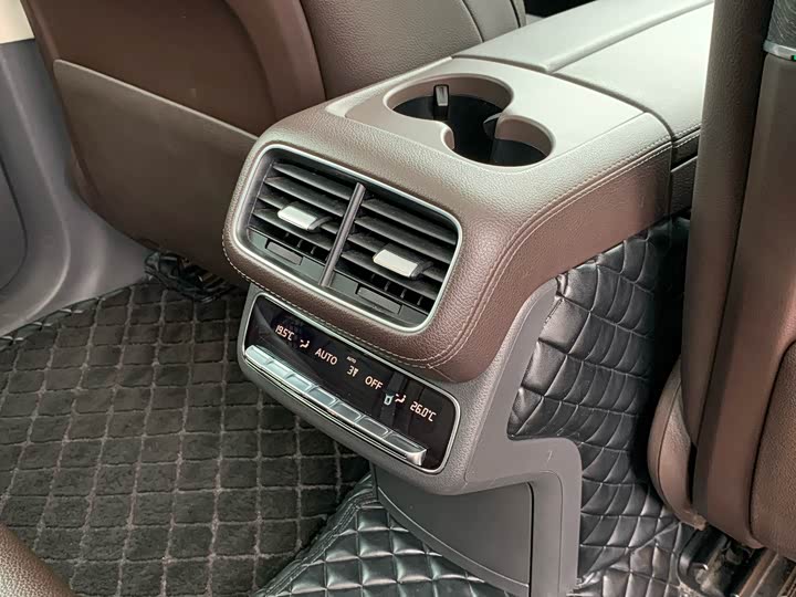 Mercedes-Benz GLE — фото 32