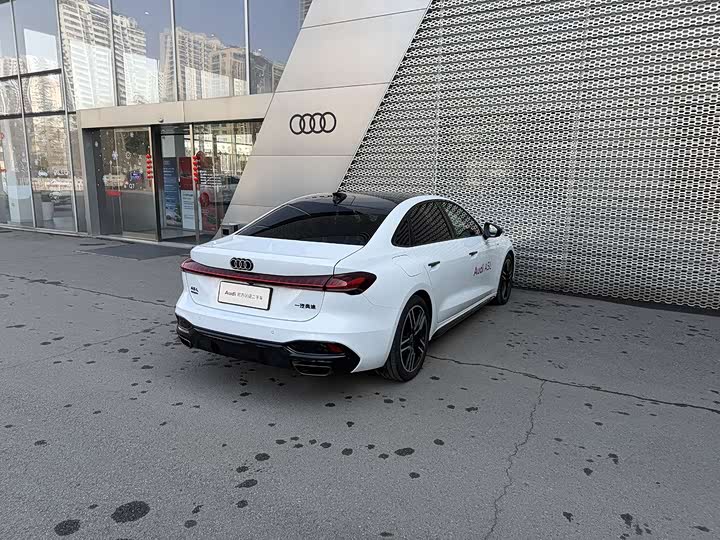 Audi A5L 2026 2.0 T quattro — фото 4