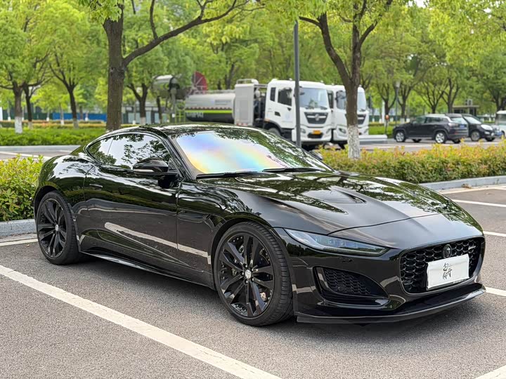 Jaguar F-TYPE 2022 P 300 R-DYNAMIC BLACK — фото 4