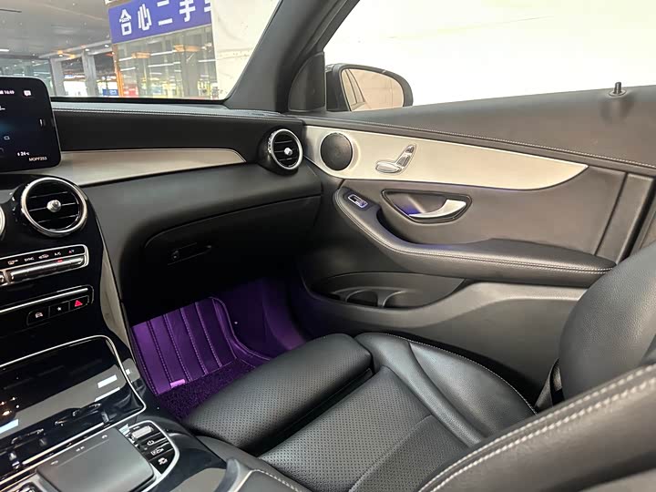 Mercedes-Benz GLC 2020 GLC 260 4 MATIC SUV — фото 17