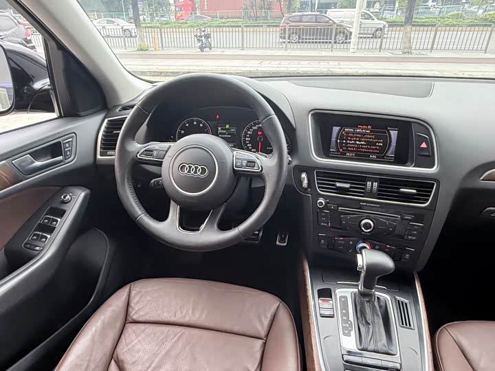 Audi Q5 2013 40 TFSI hybrid — фото 7