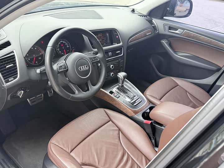 Audi Q5 2013 40 TFSI hybrid — фото 4