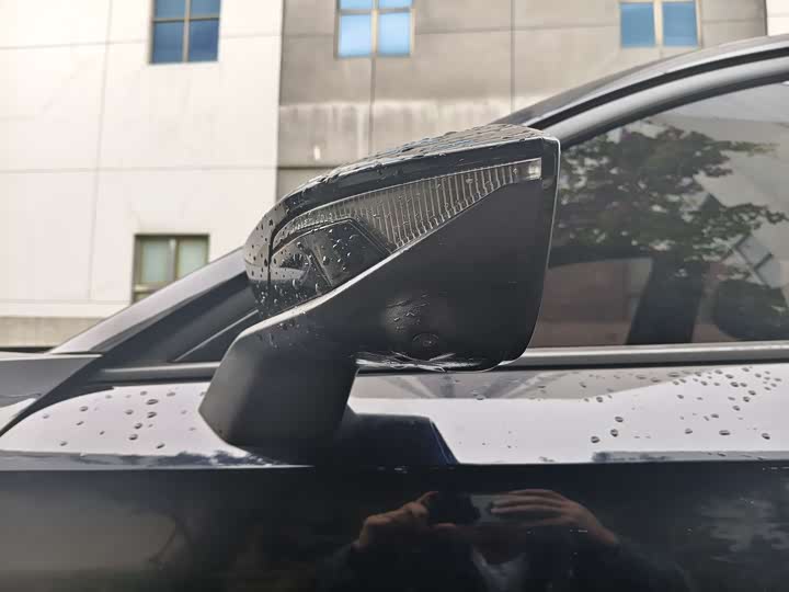 Changan UNI-V 2022 1.5 T — фото 7