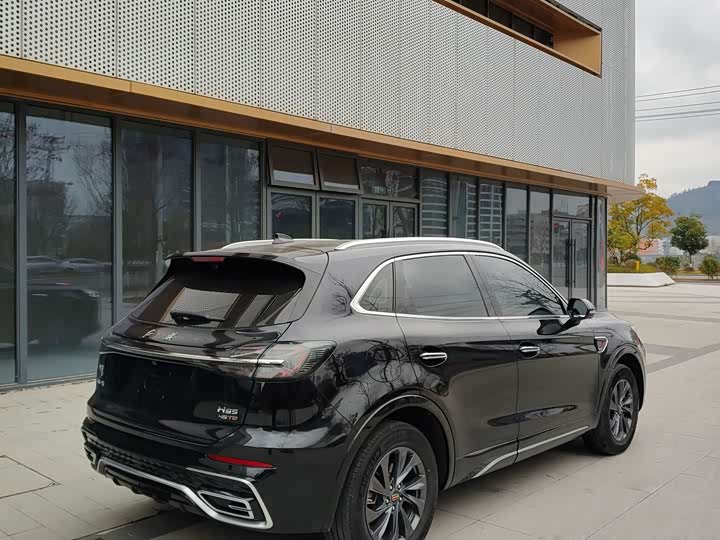Hongqi HS5 2023 2.0 T Pro — фото 5