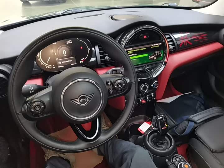 MINI Hatch — фото 10