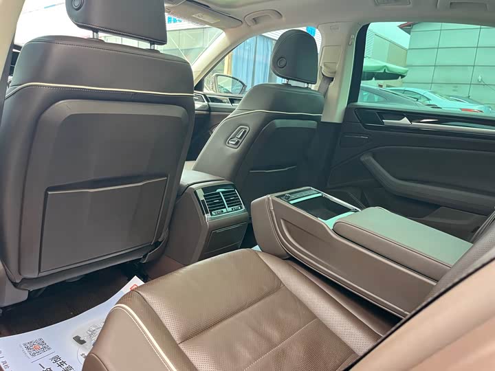 Volkswagen Phideon — фото 5