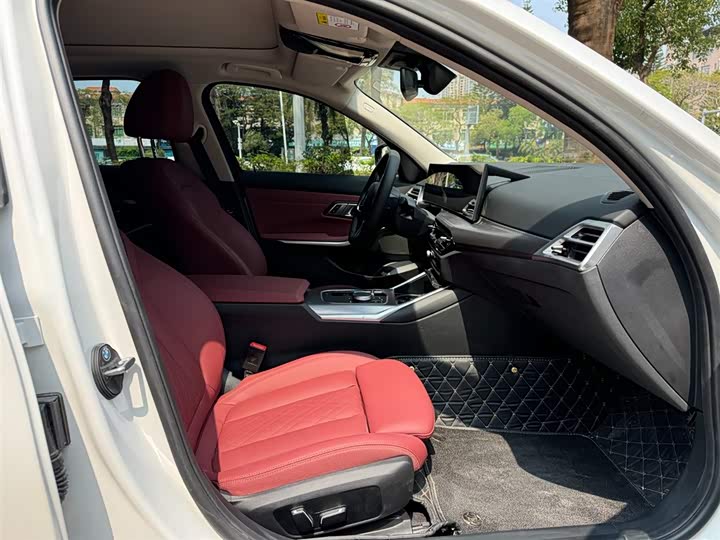 BMW i3 2024 e Drive 40 L — фото 11