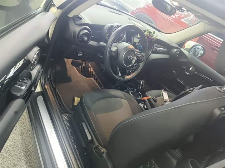 MINI Hatch — фото 15
