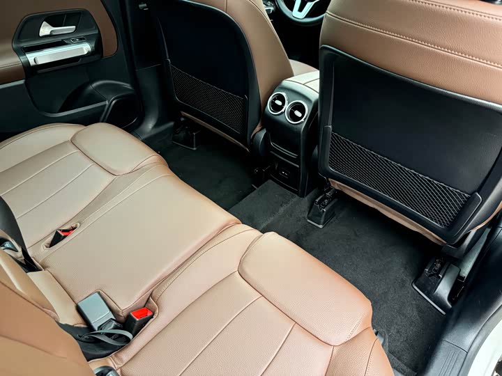Mercedes-Benz GLB 2021 GLB 200 — фото 9